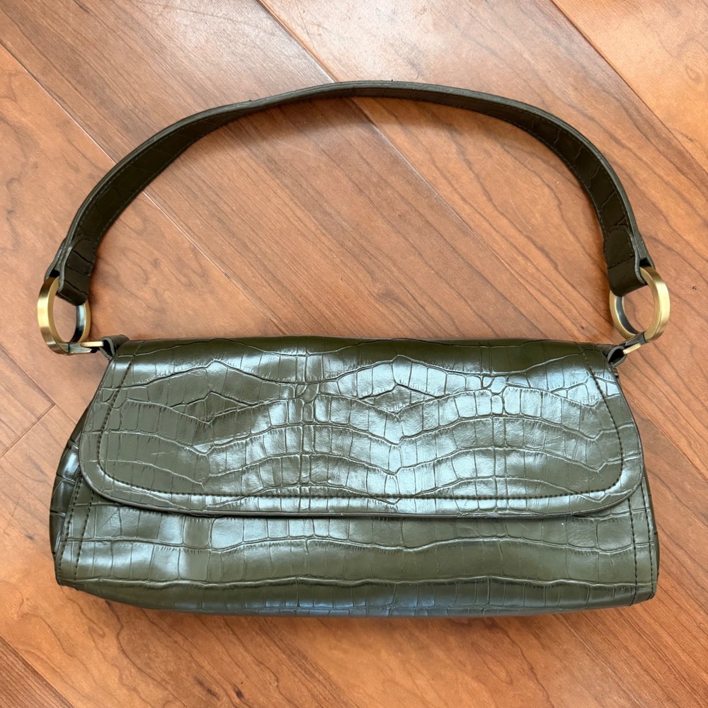 Vintage Y2K Bueno Olive Green Faux Crocodile Embossed Baguette Shoulder Bag